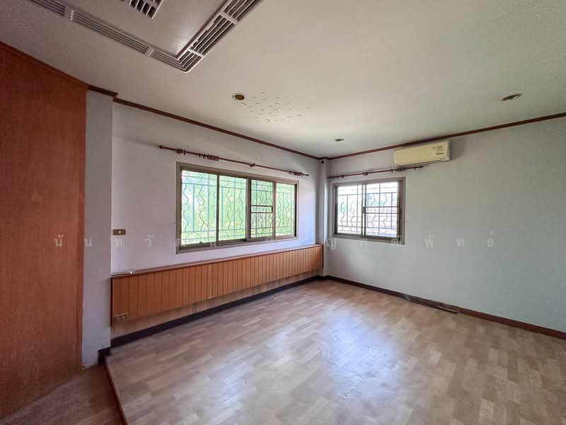 5 Bed House on 525 sq.wah in Hang Dong for Sale, Chiang Mai, San Phak Wan, Hang Dong, Chiang Mai, 5 Bedrooms, 600 sqm, Single Detached House For Sale, by Nunthawat Hiranputtipat, 500318387 - DDproperty.com