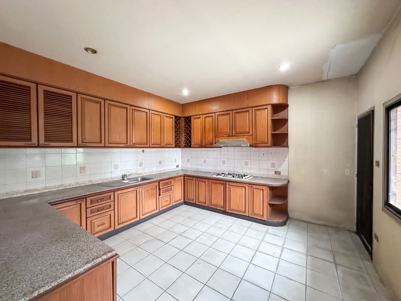 5 Bed House on 525 sq.wah in Hang Dong for Sale, Chiang Mai, San Phak Wan, Hang Dong, Chiang Mai, 5 Bedrooms, 600 sqm, Single Detached House For Sale, by Nunthawat Hiranputtipat, 500318387 - DDproperty.com