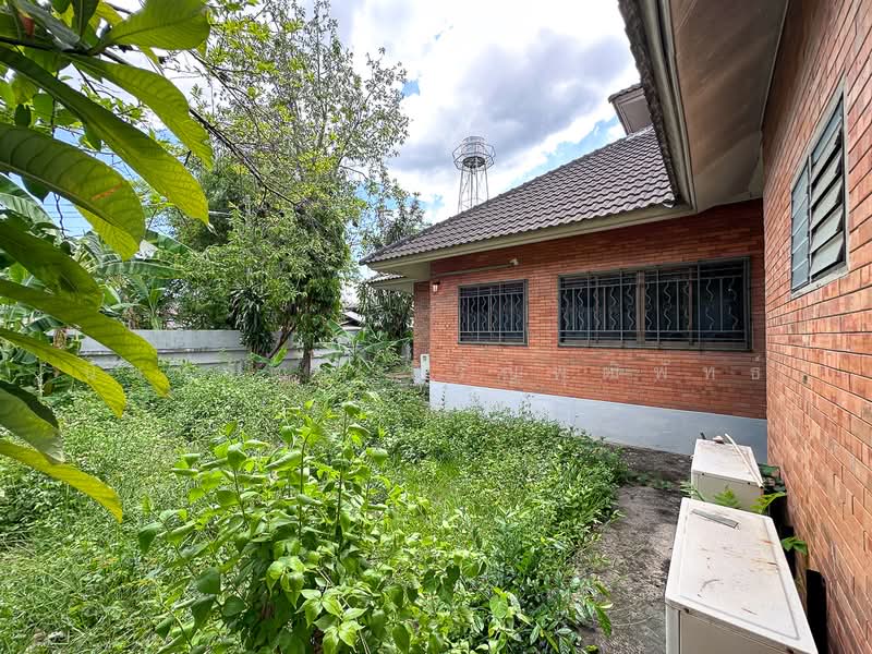 5 Bed House on 525 sq.wah in Hang Dong for Sale, Chiang Mai, San Phak Wan, Hang Dong, Chiang Mai, 5 Bedrooms, 600 sqm, Single Detached House For Sale, by Nunthawat Hiranputtipat, 500318387 - DDproperty.com