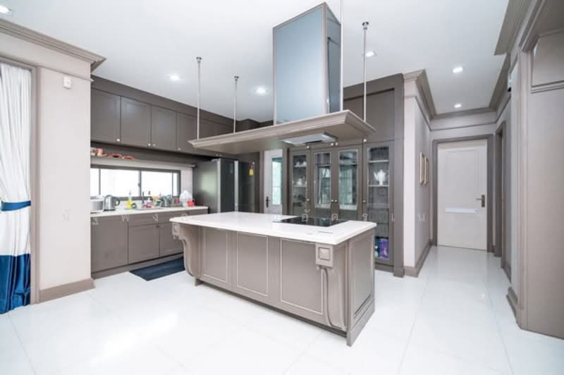 Mantana Lake Watcharapol, Bangkok, Sukhaphiban 5 Road, O-Ngoen, Sai Mai, Bangkok, 4 Bedrooms, 400 sqm, Single Detached House For Rent, by นัฐพงค์ มณีอัครเนตร, 500318391 - DDproperty.com