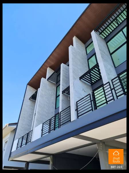 บ้านแฝด Home Office 3 ชั้น บดินทรเดชา, กรุงเทพ, พลับพลา, วังทองหลาง, กรุงเทพ, 360 ตร.ม., บ้านแฝด ให้เช่า, โดย Anyaporn Srikanlayanabut, 500318408 - DDproperty.com