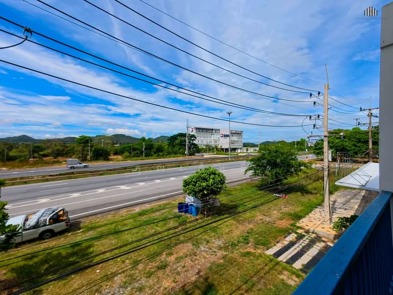 Shophouse / Commercial Building for Sale on Mittraphap Road, Pak Chong, Nakhon Ratchasima, Pak Chong, Nakhon Ratchasima, 10+ Bedrooms, 460 sqm, Townhouse For Sale, by คุณเอ็มมี่, 500318426 - DDproperty.com