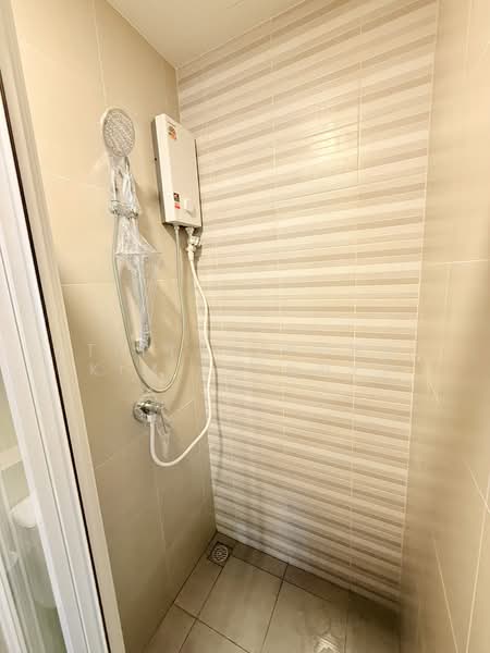 Aspire Sukhumvit-Rama 4, Bangkok, 4404 Rama 4 Road, Phra Kanong, Khlong Toei, Bangkok, 1 Bedroom, 33 sqm, Condo For Rent, by Tittayaporn Kim (Jenny), 500318443 - DDproperty.com