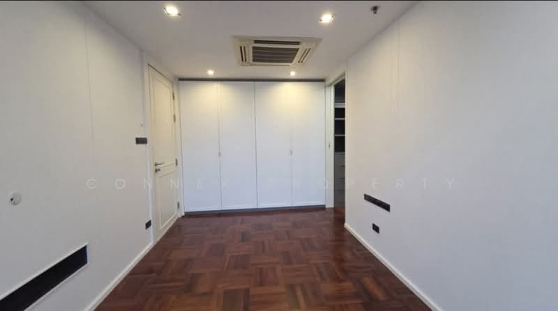 The Royal Navin Tower, Bangkok, Chuea Phloeng Road, Chong Nonsi, Yan Nawa, Bangkok, 1 Bedroom, 90 sqm, Condo For Sale, by Connex Property, 500318447 - DDproperty.com