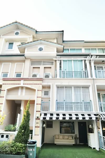 Crystal Ville, Bangkok, Pradit Manutham, Lat Phrao, Bangkok, 4 Bedrooms, 230 sqm, Townhouse For Sale, by Aspire Real Estate Agency Co., Ltd., 500318472 - DDproperty.com