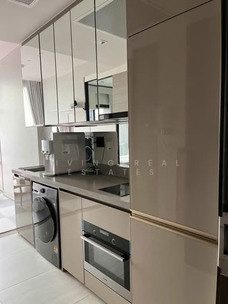 The Crest Park Residences, Bangkok, 1198 Phahonyothin Road, Jom Phon, Chatuchak, Bangkok, 1 Bedroom, 35 sqm, Condo For Rent, by Living Real Estates, 500318480 - DDproperty.com