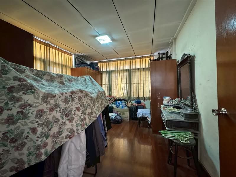 บ้านเดี่ยว 2 ชั้น 72 ตร.ว. บ้านเดี่ยว ใกล้รถไฟฟ้าMRTสถานีเตาปูน ซอยกรุงเทพ-นนทบุรี6, Bangkok, ถนนกรุงเทพ-นนทบุรี, Bang Sue, Bangkok, 5 Bedrooms, 280 sqm, Single Detached House For Sale, by คุณ คติพจน์ ภัทรธนทรัพย์ (พีท), 500318525 - DDproperty.com