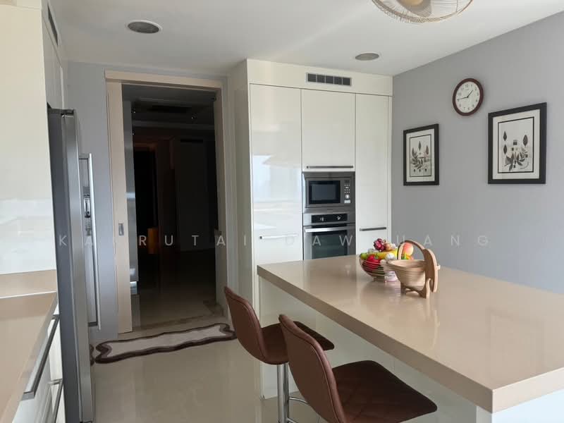 Sathorn Gardens, Bangkok, 39 South Sathorn Road, Thung Maha Mek, Sathon, Bangkok, 4 Bedrooms, 440 sqm, Condo For Sale, by Kanrutai Dawruang, 500318538 - DDproperty.com