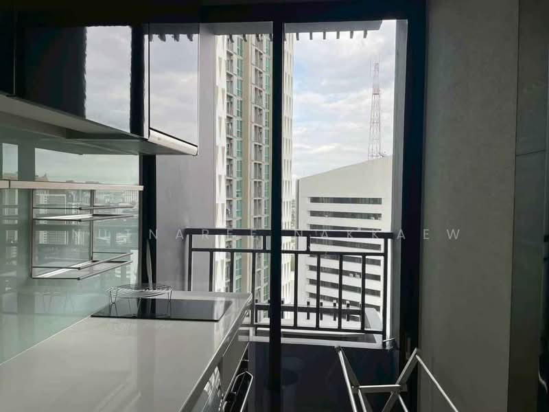 Ivy Ampio, Bangkok, 48 Ratchadaphisek Road, Huai Khwang, Bangkok, Studio, 31 sqm, Condo For Rent, by Nutnaree Nakkaew, 500318544 - DDproperty.com