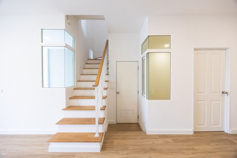 Golden Town Bangna-Suanluang, Bangkok, Kanchanapisek Road, Dok Mai, Prawet, Bangkok, 3 Bedrooms, 101 sqm, Townhouse For Sale, by NR AGENT, 500318553 - DDproperty.com