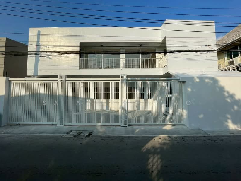 บ้าน 4-ห้องนอน, กรุงเทพ, ดินแดง, กรุงเทพ, 300 ตร.ม., บ้านเดี่ยว ให้เช่า, โดย Sataporn Jalao, 500318556 - DDproperty.com