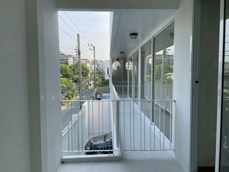บ้าน 4-ห้องนอน, กรุงเทพ, ดินแดง, กรุงเทพ, 300 ตร.ม., บ้านเดี่ยว ให้เช่า, โดย Sataporn Jalao, 500318556 - DDproperty.com