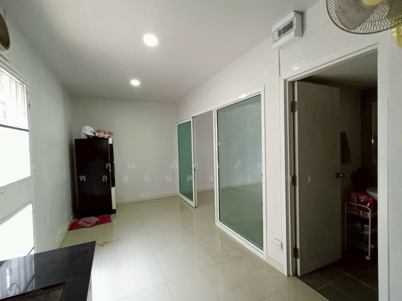Pruksa Ville 55 Wongwaen-Ramintra, Bangkok, Soi Surao Khlong Nueng 13, Bang Chun, Khlong Sam Wa, Bangkok, 3 Bedrooms, 100 sqm, Townhouse For Sale, by คุณ ณิชาภัทร พลอยแดง (นิว), 500318562 - DDproperty.com