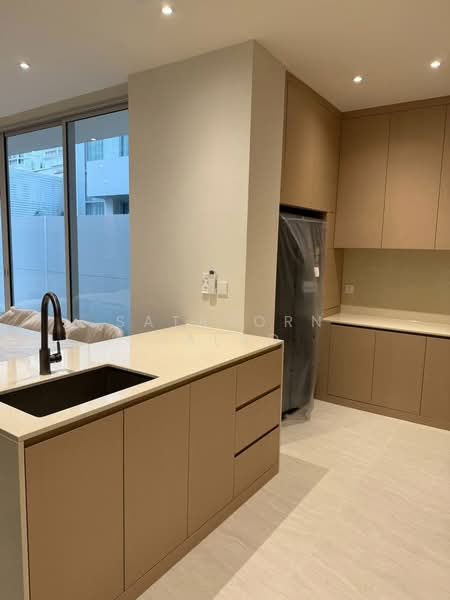 Noble Terra Rama 9-Ekamai, Bangkok, 299 Chamnian Soem Alley, Wang Thonglang, Bangkok, 4 Bedrooms, 409 sqm, Single Detached House For Rent, by Sataporn Jalao, 500318603 - DDproperty.com