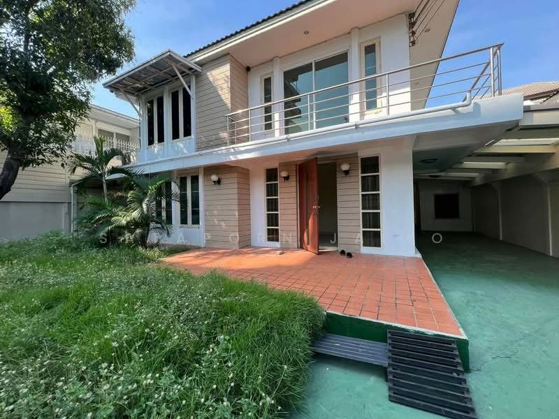 บ้าน 3-ห้องนอน, กรุงเทพ, คลองตันเหนือ, วัฒนา, กรุงเทพ, 160 ตร.ม., บ้านเดี่ยว ให้เช่า, โดย Sataporn Jalao, 500318619 - DDproperty.com