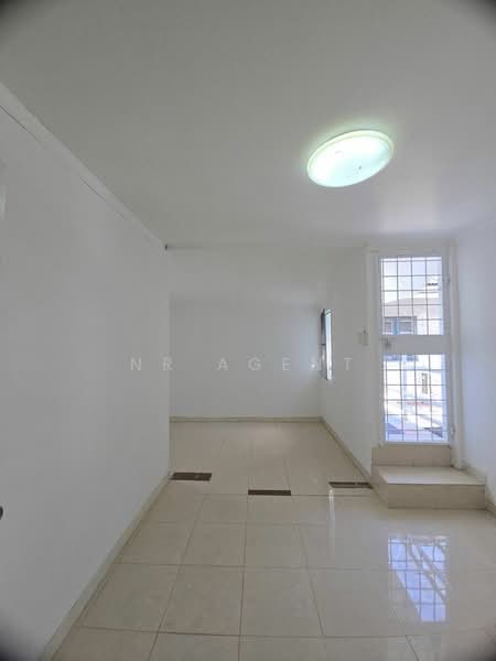 หมู่บ้านคอลเลจทาวน์, Bangkok, Hua Mak, Bang Kapi, Bangkok, 2 Bedrooms, 97 sqm, Townhouse For Sale, by NR AGENT, 500318623 - DDproperty.com