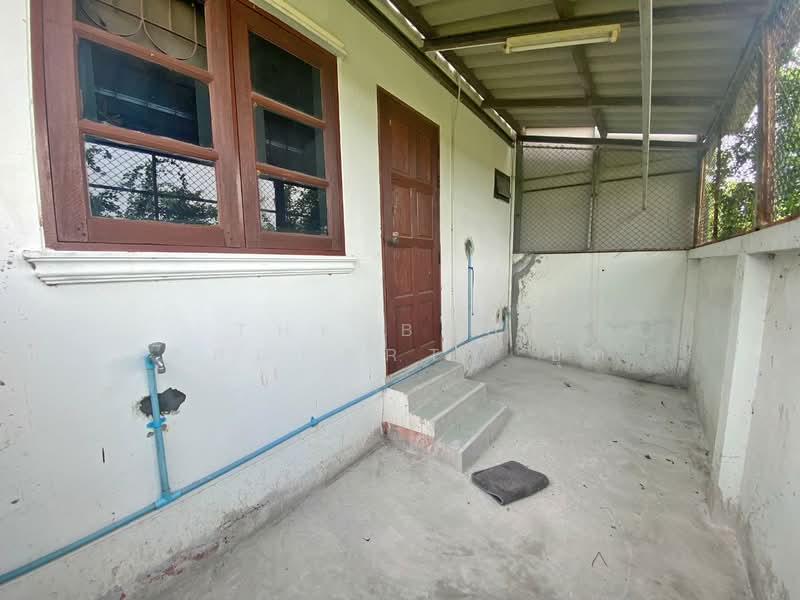 หมู่บ้านถาวรวิลเลจ สุพรรณบุรี, Suphan Buri, Sanamchai, Muang Suphanburi, Suphan Buri, 2 Bedrooms, 100 sqm, Townhouse For Sale, by The Best Property ปุ๊ก, 500318624 - DDproperty.com