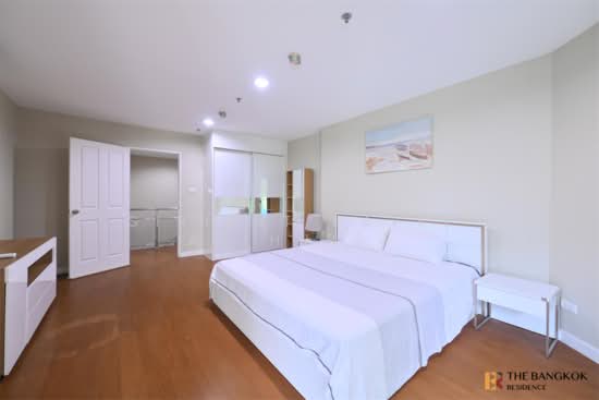 Belle Grand Rama 9 : เบลล์ แกรนด์ พระราม 9, กรุงเทพ