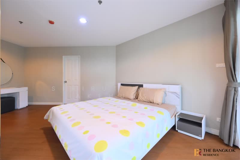 Belle Grand Rama 9, Bangkok, 131 Rama 9 Road, Huai Khwang, Bangkok, 5 Bedrooms, 206 sqm, Condo For Sale, by Sirirut Havee Akehurst, 500318678 - DDproperty.com