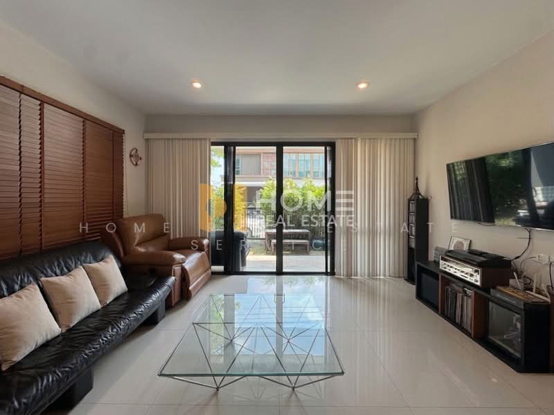 Burasiri Pattanakarn, Bangkok, New Pattanakarn Road, Prawet, Bangkok, 4 Bedrooms, 210 sqm, Single Detached House For Sale, by HOME Real Estate Service, 500318702 - DDproperty.com