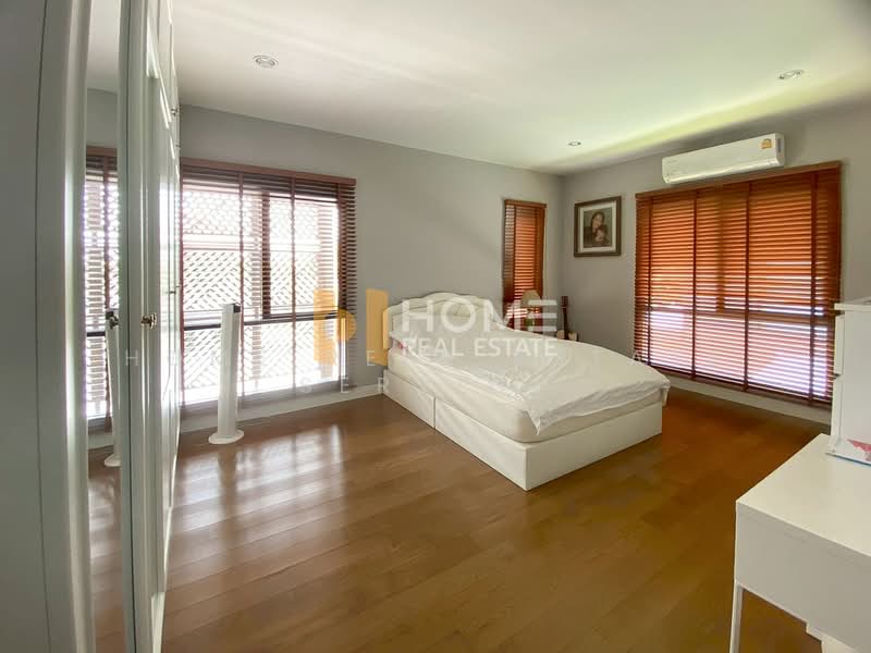 Burasiri Pattanakarn, Bangkok, New Pattanakarn Road, Prawet, Bangkok, 4 Bedrooms, 210 sqm, Single Detached House For Sale, by HOME Real Estate Service, 500318702 - DDproperty.com
