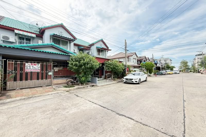 Lumpini-Bang Bua Thong, Nonthaburi, Phimonrat, Bang Bua Thong, Nonthaburi, 3 Bedrooms, 110 sqm, Townhouse For Sale, by คุณหนึ่ง, 500318750 - DDproperty.com