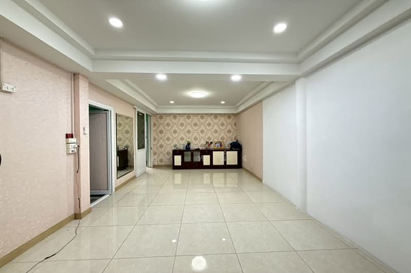 Lumpini-Bang Bua Thong, Nonthaburi, Phimonrat, Bang Bua Thong, Nonthaburi, 3 Bedrooms, 110 sqm, Townhouse For Sale, by คุณหนึ่ง, 500318750 - DDproperty.com