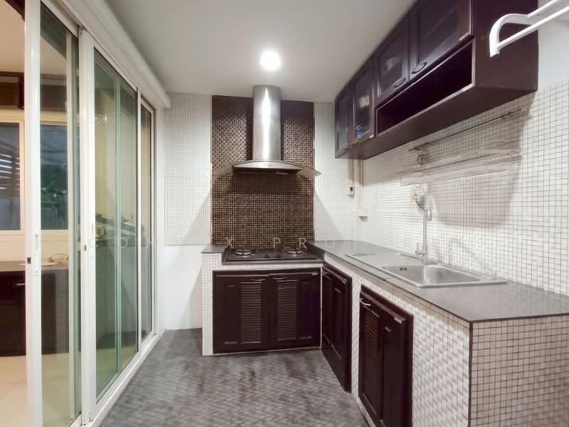 Pruksa Town Nexts Ramindra-Wongwaen, Bangkok, Phraya Suren Road, Bang Chun, Khlong Sam Wa, Bangkok, 3 Bedrooms, 100 sqm, Townhouse For Sale, by Connex Property, 500318821 - DDproperty.com