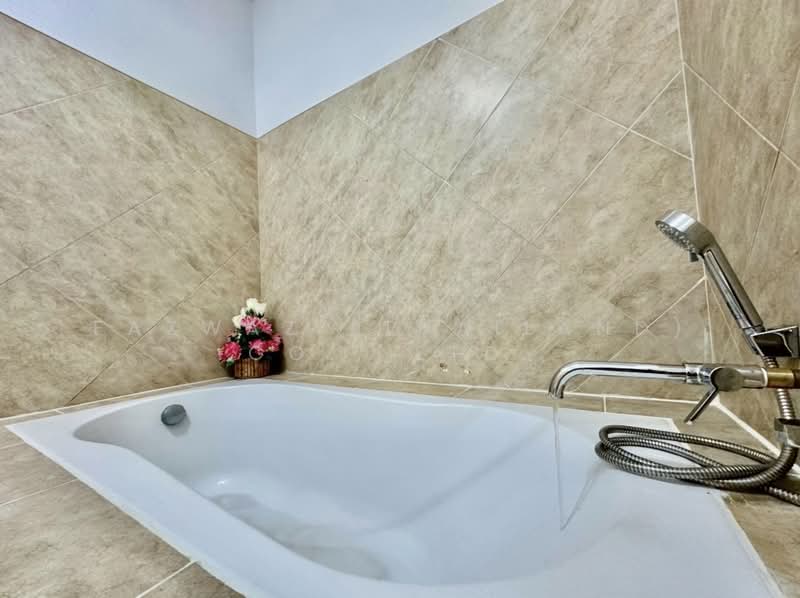 Move-In Ready 3BR Garden Home Near ISS Chaweng Koh Samui, Surat Thani, Bo Put, Ko Samui, Surat Thani, 3 Bedrooms, 200 sqm, Single Detached House For Rent, by Fazwaz (Thailand) Co., Ltd., 500318822 - DDproperty.com