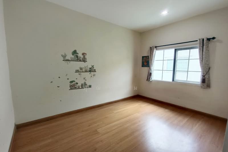 โกลเด้น ทาวน์ พหลโยธิน-สะพานใหม่, Bangkok, Khlong Tanon, Sai Mai, Bangkok, 3 Bedrooms, 107 sqm, Townhouse For Sale, by คุณหนุ่ม, 500318825 - DDproperty.com