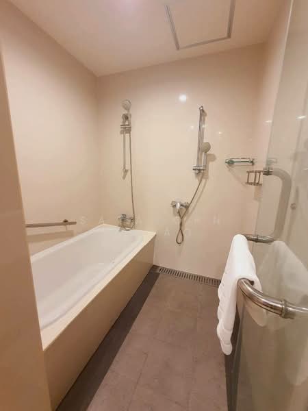 Schloss at Thonglor, Bangkok, Thonglor Soi 16, Khlong Tan Nua, Watthana, Bangkok, 2 Bedrooms, 90 sqm, Condo For Rent, by Sataporn Jalao, 500318843 - DDproperty.com