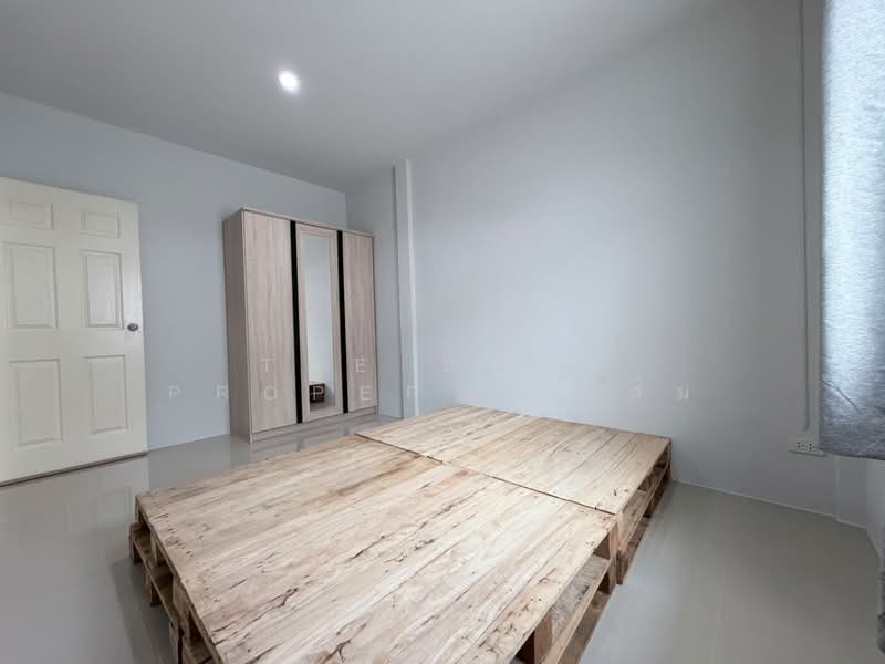หมู่บ้านมณฑาทิพย์5 บางแขม, Nakhon Pathom, Bang Khaem, Muang Nakhon Pathom, Nakhon Pathom, 3 Bedrooms, 120 sqm, Townhouse For Sale, by The Best Property  ส้ม, 500318848 - DDproperty.com