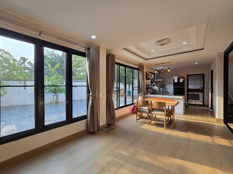 Tim Rueangwet : ทิมเรืองเวช, Bangkok, Anusaowari, Bang Khen, Bangkok, 4 Bedrooms, 200 sqm, Single Detached House For Rent, by รพีร์ทัธ Rhapeethut (ทัธ), 500318853 - DDproperty.com