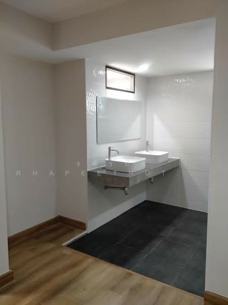 Tim Rueangwet : ทิมเรืองเวช, Bangkok, Anusaowari, Bang Khen, Bangkok, 4 Bedrooms, 200 sqm, Single Detached House For Rent, by รพีร์ทัธ Rhapeethut (ทัธ), 500318853 - DDproperty.com