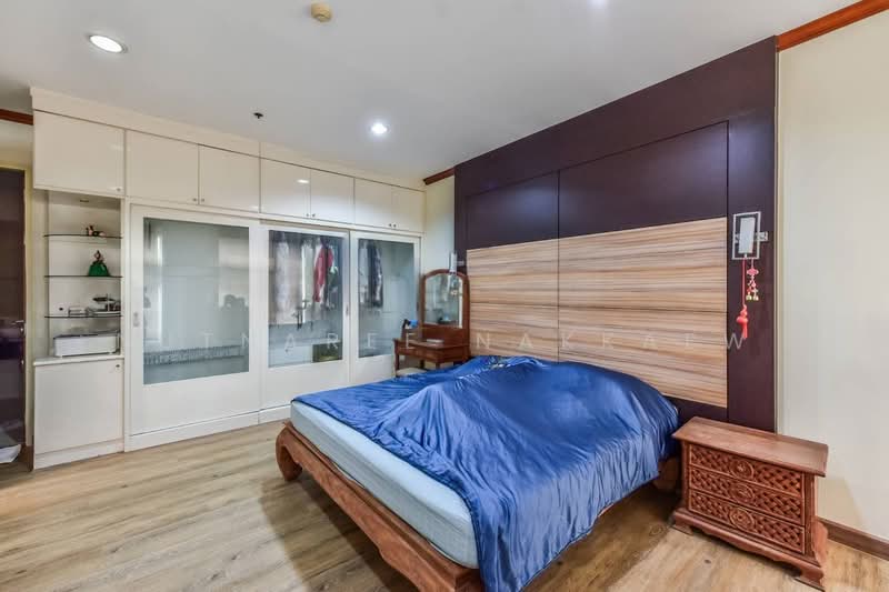Baan Klang Krung Siam-Pathumwan, Bangkok, Petchburi Road, Thanon Phetchaburi, Ratchathewi, Bangkok, 3 Bedrooms, 140 sqm, Condo For Rent, by Nutnaree Nakkaew, 500318903 - DDproperty.com