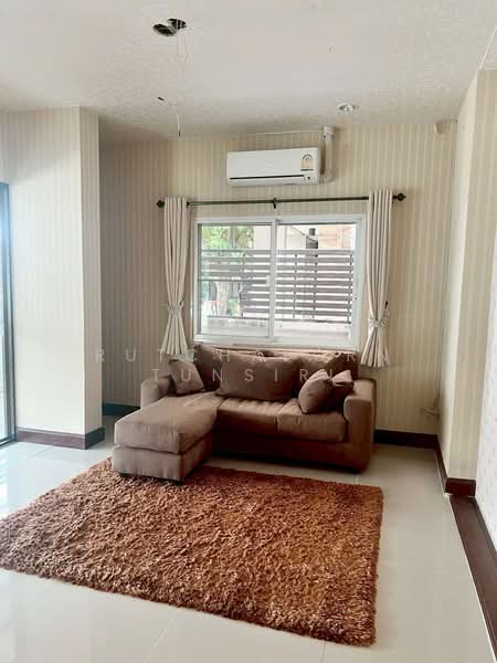 บ้านให้เช่า – ใกล้สนามกอล์ฟ M Sport Complex เพียง 5 นาที ค่าเช่า 18,000 บาท / เดือน No.12H528, Chiang Mai, San Pu Loei, Doi Saket, Chiang Mai, 4 Bedrooms, 216 sqm, Single Detached House For Rent, by Rutchaporn Tunsiri, 500318938 - DDproperty.com