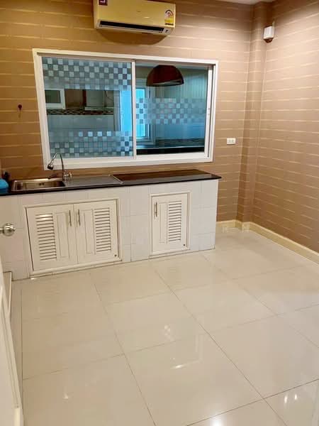 บ้านให้เช่า – ใกล้สนามกอล์ฟ M Sport Complex เพียง 5 นาที ค่าเช่า 18,000 บาท / เดือน No.12H528, Chiang Mai, San Pu Loei, Doi Saket, Chiang Mai, 4 Bedrooms, 216 sqm, Single Detached House For Rent, by Rutchaporn Tunsiri, 500318938 - DDproperty.com