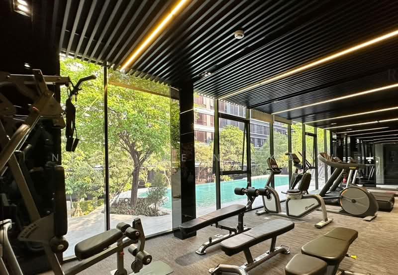 IDEO Mobi Sukhumvit 40, Bangkok, Soi Sukhumvit 40, Phra Kanong, Khlong Toei, Bangkok, 1 Bedroom, 35 sqm, Condo For Rent, by Nutnaree Nakkaew, 500318944 - DDproperty.com