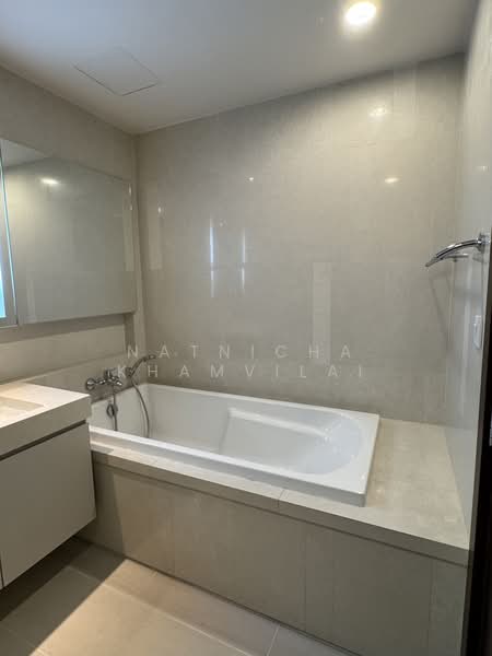 Quattro by Sansiri, Bangkok, 134 Thong Lo 4 Alley, Khlong Tan Nua, Watthana, Bangkok, 3 Bedrooms, 122 sqm, Condo For Rent, by Natnicha Khamvilai, 500318991 - DDproperty.com