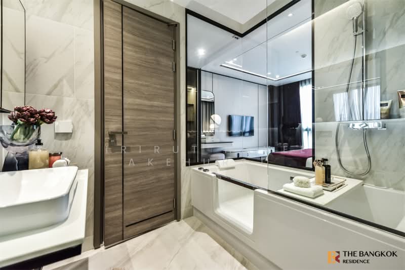 The Room Sukhumvit 38, Bangkok, Soi Sukhumvit 38, Phra Kanong, Khlong Toei, Bangkok, 2 Bedrooms, 91 sqm, Condo For Sale, by Sirirut Havee Akehurst, 500319004 - DDproperty.com