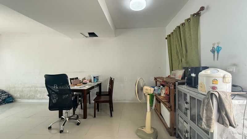 หมู่บ้านพฤกษา108 สหพัฒน์-แหลมฉบัง (Baan Pruksa108 Sahapat-Laemchabang) ชลบุรี, Chon Buri (Pattaya), Bueng, Si Racha, Chon Buri (Pattaya), 3 Bedrooms, 120 sqm, Townhouse For Sale, by The Best Property แสง, 500319111 - DDproperty.com