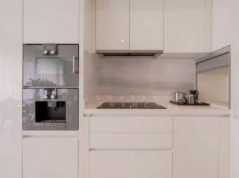 Vittorio 39, Bangkok, 8 Sukhumvit, Khlong Tan Nua, Watthana, Bangkok, 2 Bedrooms, 136 sqm, Condo For Sale, by Phatcharanan Kittiananchat, 500319121 - DDproperty.com
