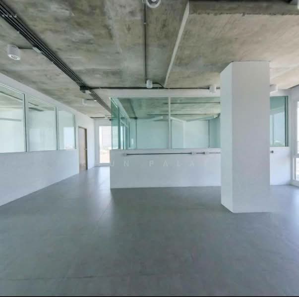 ซอยงามวงศ์วาน 43, Bangkok, ซอยงามวงศ์วาน 43, Thung Song Hong, Lak Si, Bangkok, , 1,600 sqm, Office Space For Sale, by Khun Palat, 500319126 - DDproperty.com