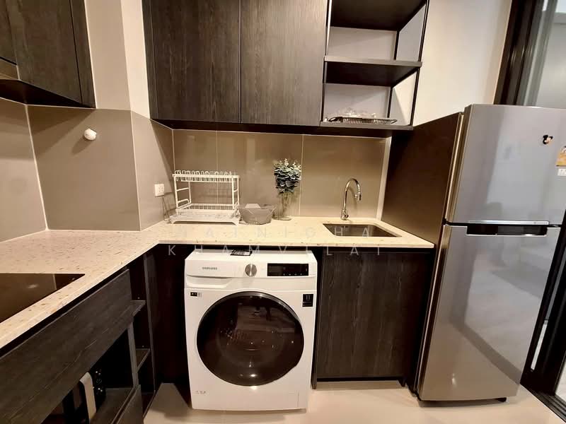 XT Huaikhwang, Bangkok, 244 Ratchadaphisek Road, Huai Khwang, Bangkok, 1 Bedroom, 35 sqm, Condo For Rent, by Natnicha Khamvilai, 500319152 - DDproperty.com