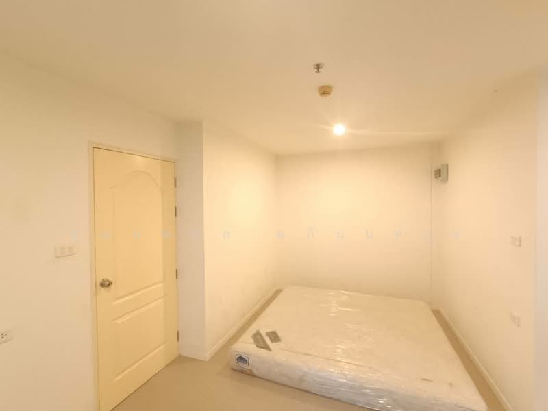 Lumpini Condo Town Ramintra-Navamin, Bangkok, Soi Ramindhra 78, Nawamin Road - Ramintra Road, Ram Inthra, Khan Na Yao, Bangkok, 2 Bedrooms, 45 sqm, Condo For Sale, by คุณนพพล อภินนท์กูล, 500319186 - DDproperty.com