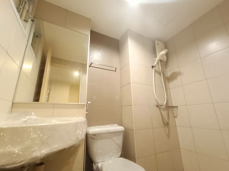 Lumpini Condo Town Ramintra-Navamin, Bangkok, Soi Ramindhra 78, Nawamin Road - Ramintra Road, Ram Inthra, Khan Na Yao, Bangkok, 2 Bedrooms, 45 sqm, Condo For Sale, by คุณนพพล อภินนท์กูล, 500319186 - DDproperty.com