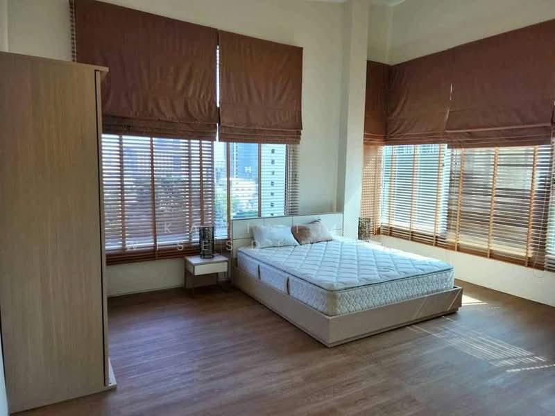 Villa Rachakhru, Bangkok, Soi Phaholyothin 5, Samsen Nai, Phaya Thai, Bangkok, 2 Bedrooms, 145 sqm, Condo For Rent, by Kawinthip Wisesdenchai, 500319203 - DDproperty.com