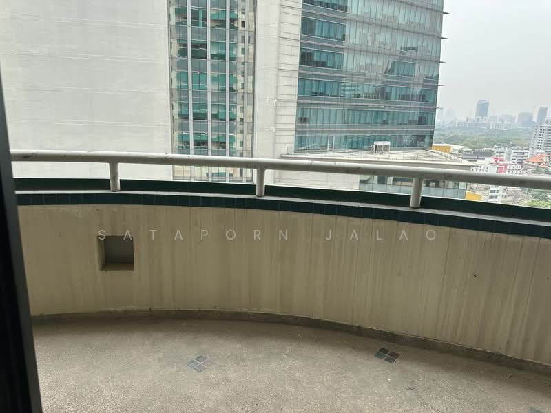 Las Colinas, Bangkok, Sukhumvit 21 Road, Khlongtoei Nua, Watthana, Bangkok, 2 Bedrooms, 148 sqm, Condo For Rent, by Sataporn Jalao, 500319225 - DDproperty.com