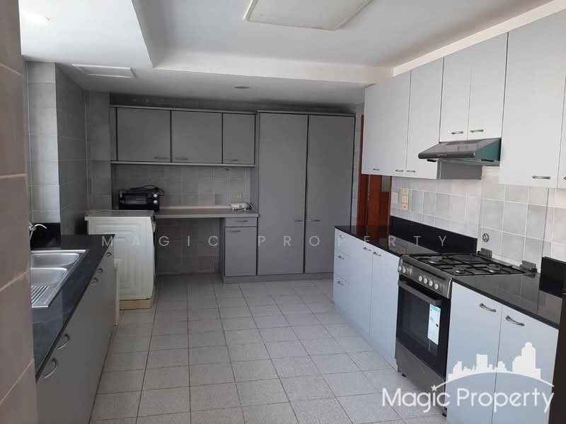 President Park Sukhumvit 24, Bangkok, 99 Sukhumvit 24 Alley, Khlongtoei Nua, Watthana, Bangkok, 3 Bedrooms, 261 sqm, Condo For Rent, by Magic Property, 500319229 - DDproperty.com