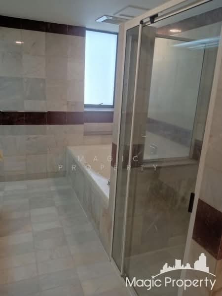 President Park Sukhumvit 24, Bangkok, 99 Sukhumvit 24 Alley, Khlongtoei Nua, Watthana, Bangkok, 3 Bedrooms, 261 sqm, Condo For Rent, by Magic Property, 500319229 - DDproperty.com